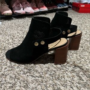 Market and Spruce Women’s Booties size 8